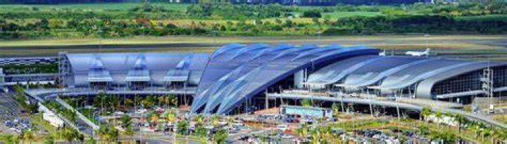 Who built Mauritius airport?